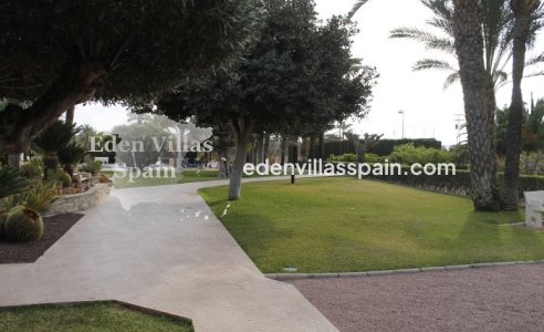 Resale - Country House - Elche