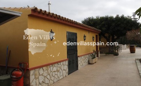 Resale - Country House - Elche