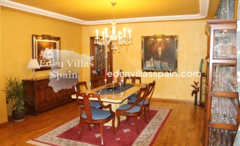 Resale - Country House - Elche