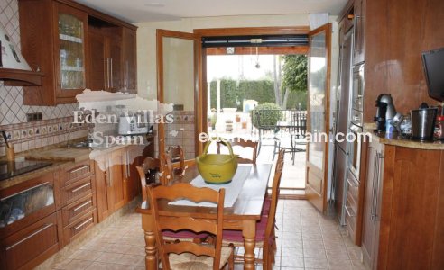 Resale - Country House - Elche