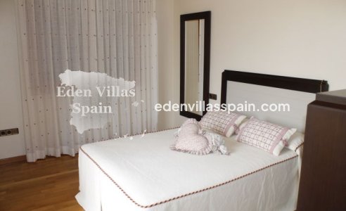 Resale - Country House - Elche