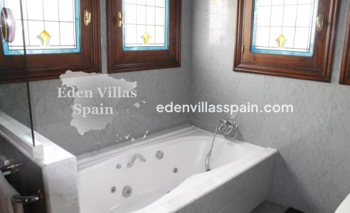 Resale - Country House - Elche