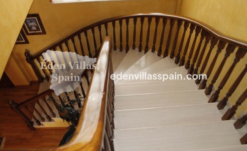 Resale - Country House - Elche