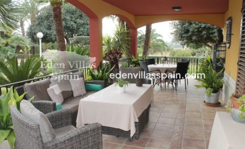 Resale - Country House - Elche