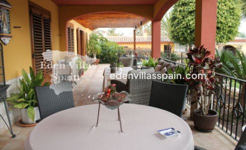 Resale - Country House - Elche