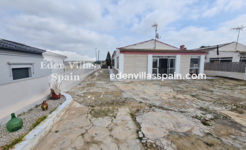 Resale - Coastal Villa - La Marina