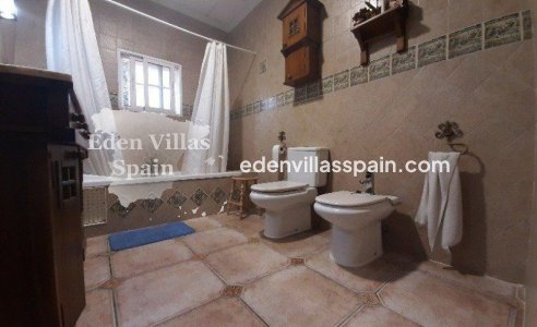 Resale - Country House - Elche