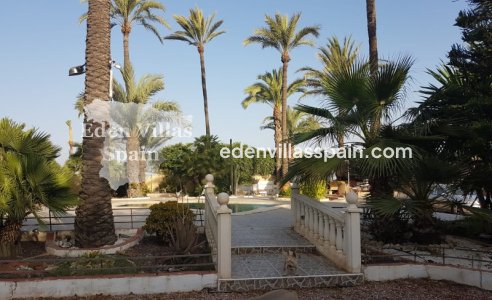 Resale - Country House - Elche