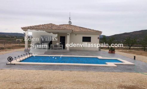 New Construction - Brand New Villa - Pinoso