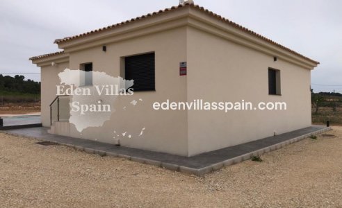 New Construction - Brand New Villa - Pinoso