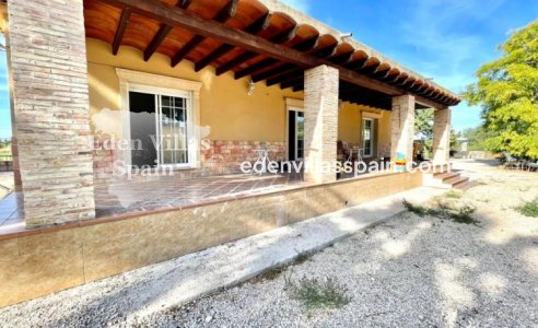 Segunda Mano - Casa de campo - Dolores