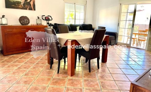 Segunda Mano - Casa de campo - Dolores