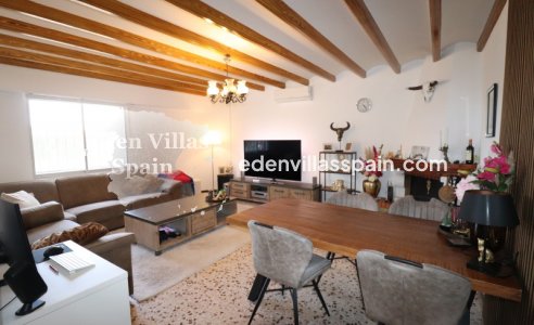 Revente - Maison de campagne - Santa Pola