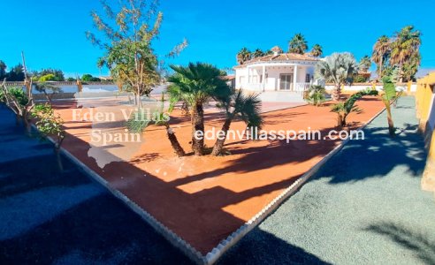 Resale - Coastal Villa - Catral