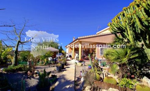 Resale - Country House - Elche