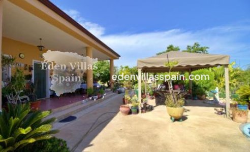 Resale - Country House - Elche