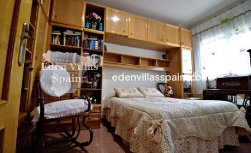 Resale - Country House - Elche