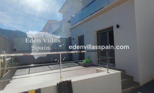 Resale - Urbanisation detached Villa - Cox