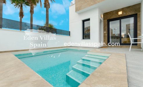 New Construction - Urbanisation detached Villa - Torrevieja