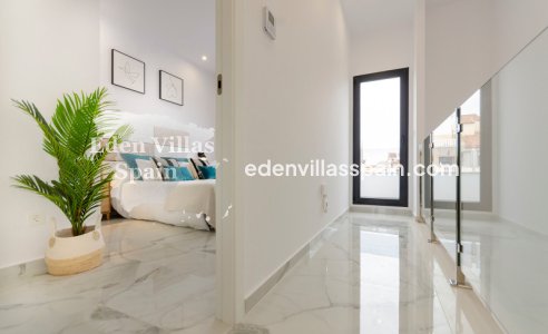 New Construction - Urbanisation detached Villa - Torrevieja