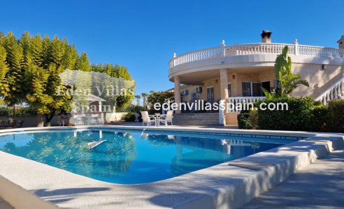 Resale - Coastal Villa - Catral