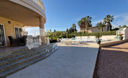 Resale - Coastal Villa - Catral