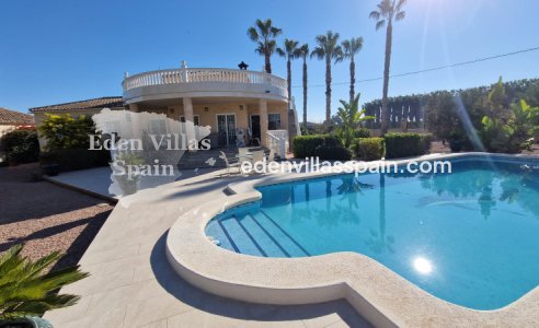 Resale - Coastal Villa - Catral