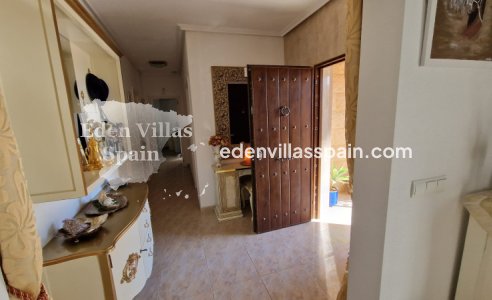 Resale - Coastal Villa - Catral