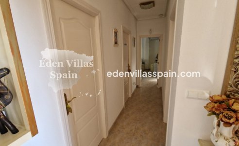 Resale - Coastal Villa - Catral