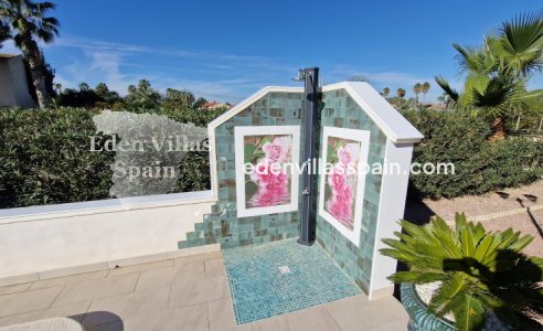 Resale - Coastal Villa - Catral