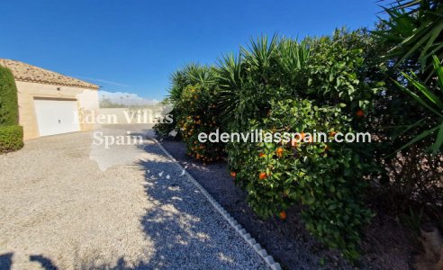 Resale - Coastal Villa - Catral