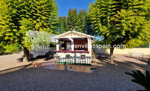 Resale - Coastal Villa - Catral