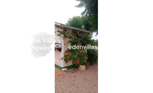 Resale - Coastal Villa - Catral