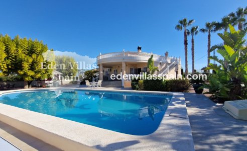 Resale - Coastal Villa - Catral