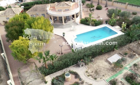 Resale - Coastal Villa - Catral