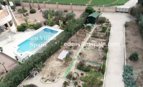 Resale - Coastal Villa - Catral