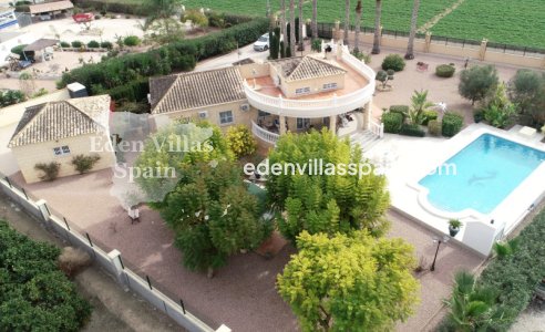 Resale - Coastal Villa - Catral