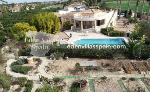 Resale - Coastal Villa - Catral