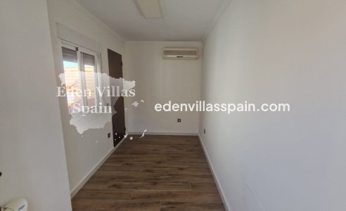 Resale - Town House - Dolores