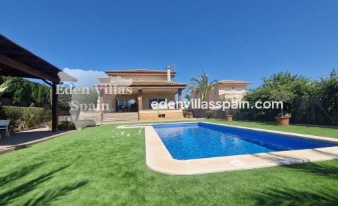 Resale - Urbanisation detached Villa - Santa Pola