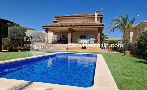 Resale - Urbanisation detached Villa - Santa Pola