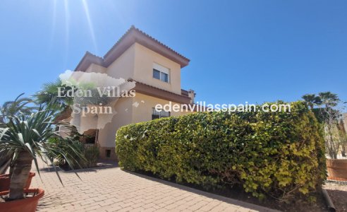 Resale - Urbanisation detached Villa - Santa Pola