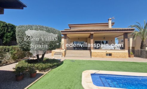 Resale - Urbanisation detached Villa - Santa Pola