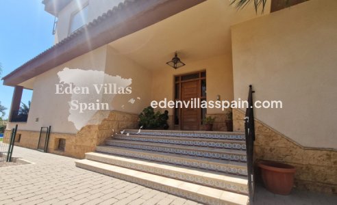 Resale - Urbanisation detached Villa - Santa Pola