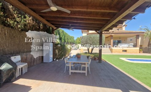 Resale - Urbanisation detached Villa - Santa Pola