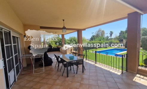 Resale - Urbanisation detached Villa - Santa Pola