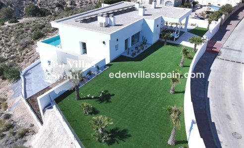 New Construction - Brand New Villa - La Marina