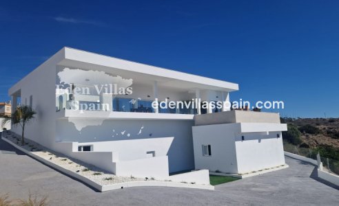 New Construction - Brand New Villa - La Marina