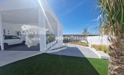 New Construction - Brand New Villa - La Marina