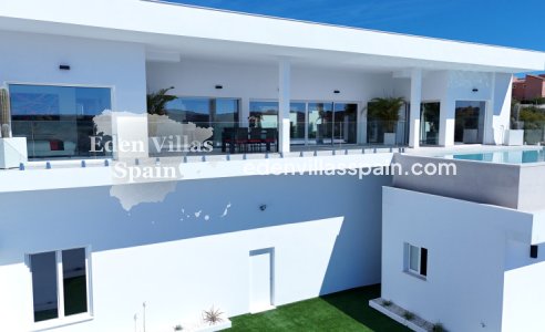 New Construction - Brand New Villa - La Marina